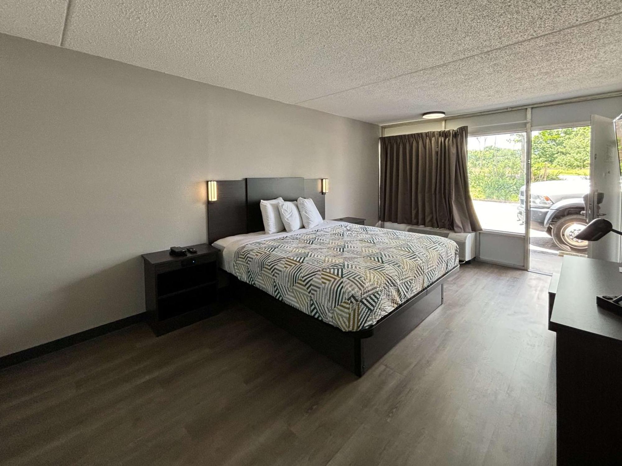 Motel 6 Richmond, Ky Eku Campus Area ภายนอก รูปภาพ