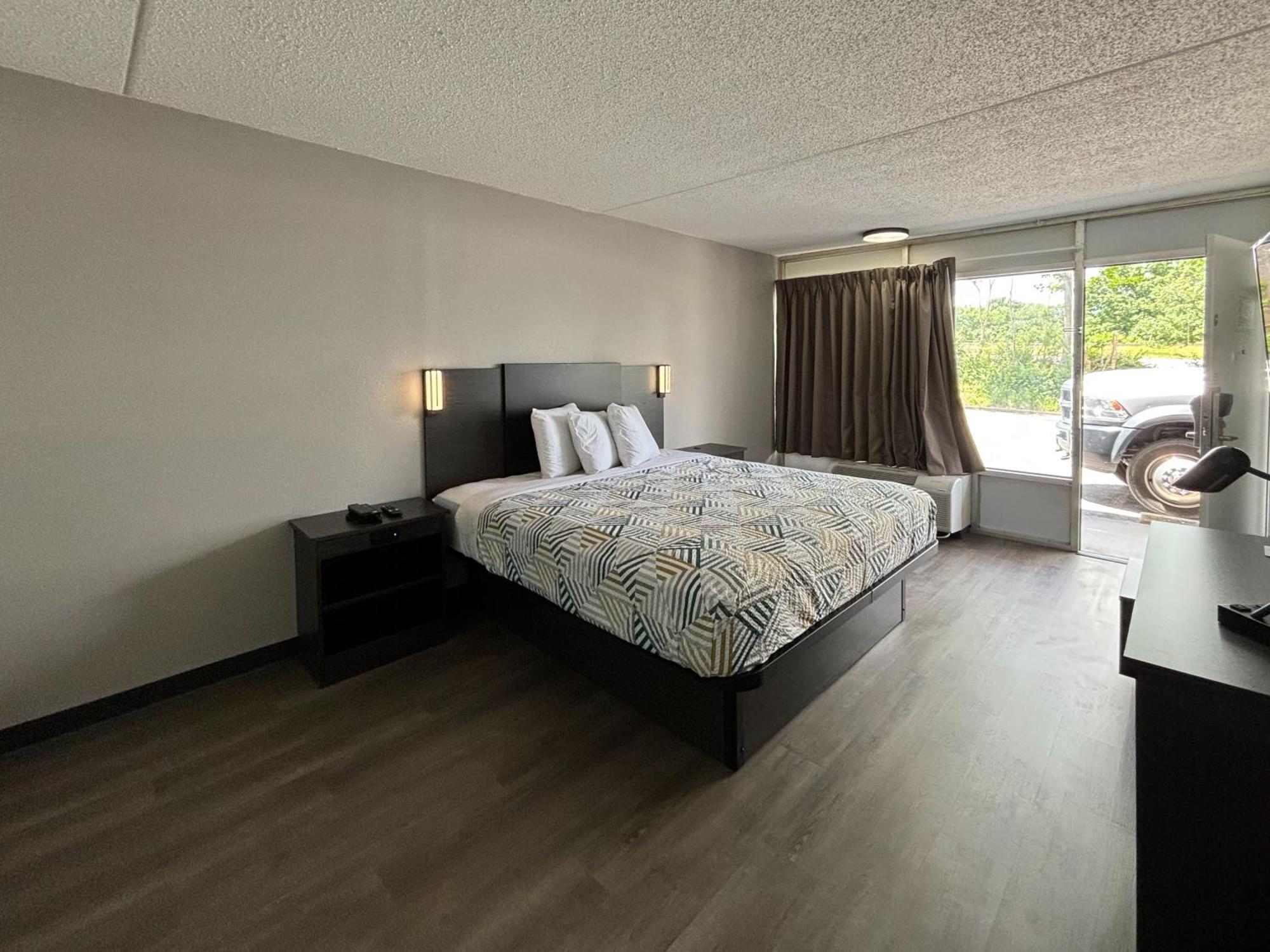 Motel 6 Richmond, Ky Eku Campus Area ภายนอก รูปภาพ