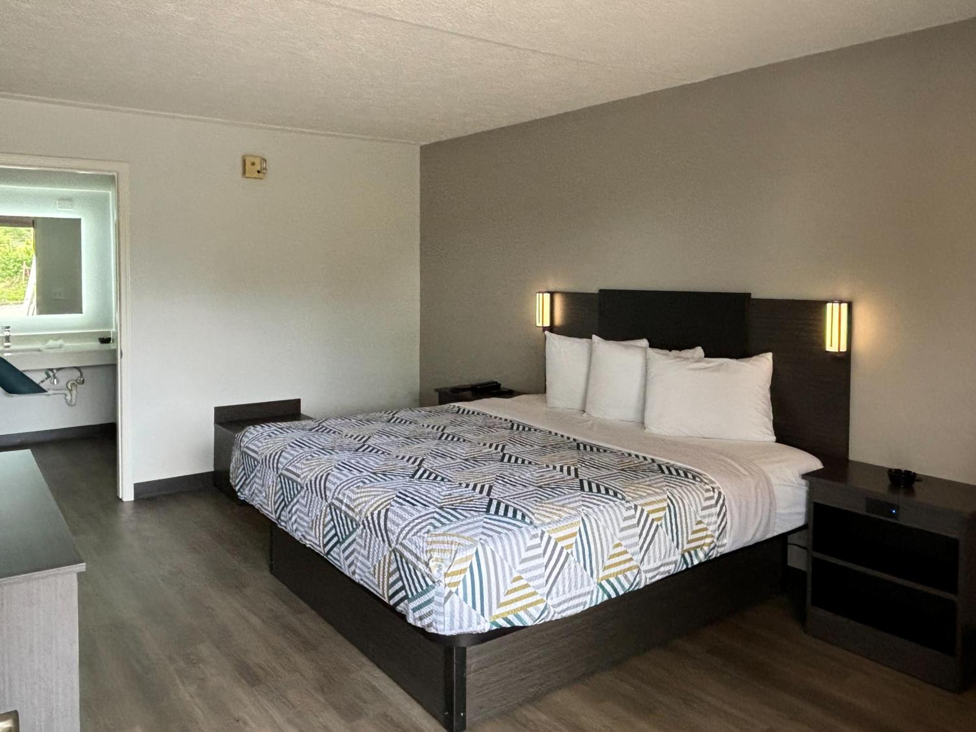 Motel 6 Richmond, Ky Eku Campus Area ภายนอก รูปภาพ